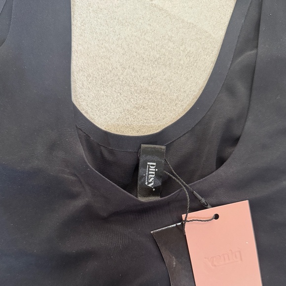 Pinsy Scoop Tank Hourglass Shapewear Cheeky Bodysuit - Picture 2 of 4